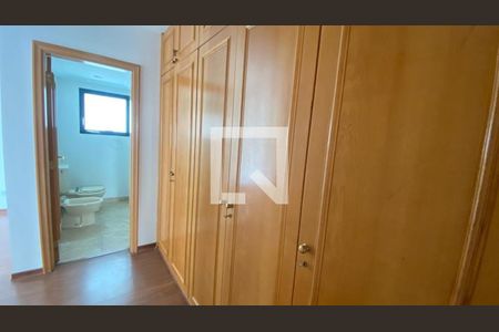 Apartamento para alugar com 4 quartos, 202m² em Higienópolis, São Paulo
