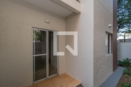 Quintal de apartamento à venda com 2 quartos, 57m² em Loteamento Residencial Viva Vista, Sumaré