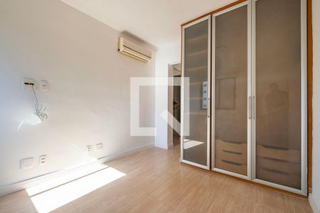 Suíte de apartamento à venda com 2 quartos, 77m² em Alto da Lapa, São Paulo