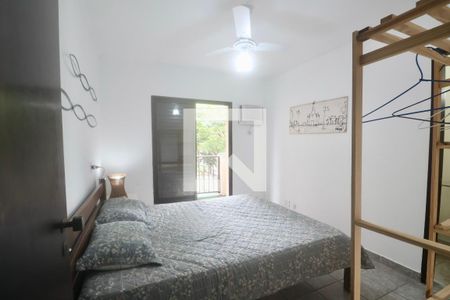 Suíte de apartamento para alugar com 2 quartos, 89m² em Jardim Las Palmas, Guarujá