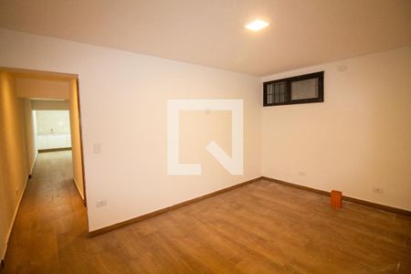 Quarto 1 de casa para alugar com 2 quartos, 53m² em Santo Amaro, São Paulo