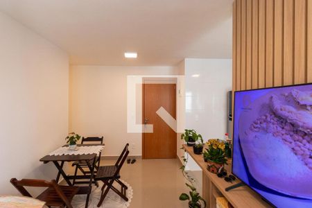 Salas de apartamento para alugar com 2 quartos, 42m² em Vila Satúrnia, Campinas