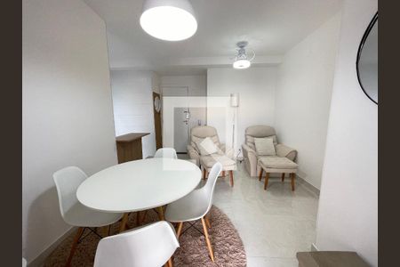 Sala de apartamento para alugar com 2 quartos, 55m² em Vila Sonia, São Paulo