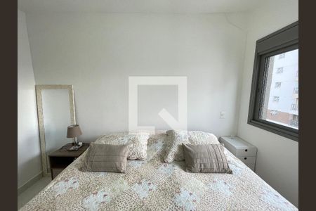 Quarto 1 de apartamento para alugar com 2 quartos, 55m² em Vila Sonia, São Paulo