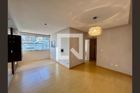 Apartamento para alugar com 3 quartos, 77m² em Buritis, Belo Horizonte