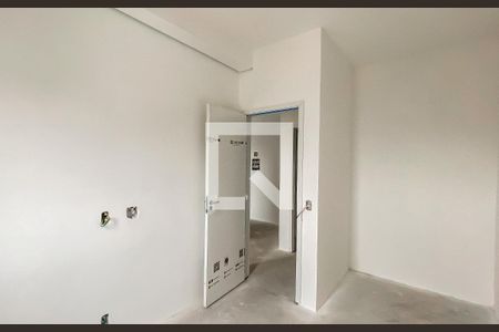 Quarto 1 de apartamento à venda com 2 quartos, 40m² em Vila Carmosina, São Paulo