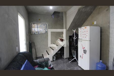 Sala/Cozinha de kitnet/studio para alugar com 1 quarto, 150m² em Parque Eldorado 2, Cabo Frio