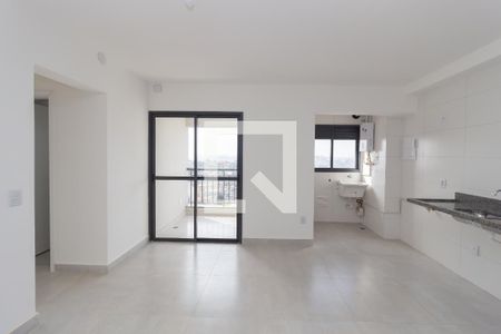 Sala/Cozinha de apartamento à venda com 2 quartos, 56m² em Cidade Antônio Estêvão de Carvalho, São Paulo