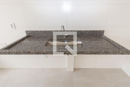 Sala/Cozinha de apartamento à venda com 2 quartos, 56m² em Cidade Antônio Estêvão de Carvalho, São Paulo