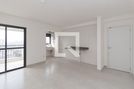 Sala/Cozinha de apartamento à venda com 2 quartos, 56m² em Cidade Antônio Estêvão de Carvalho, São Paulo