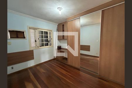Quarto 1 de casa para alugar com 3 quartos, 160m² em Madureira, Rio de Janeiro