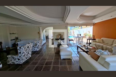 Sala 1 de casa para alugar com 4 quartos, 450m² em Horto Florestal, Salvador