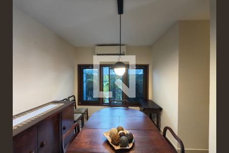 Casa de Condomínio à venda com 6 quartos, 315m² em Jacarepaguá, Rio de Janeiro