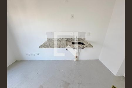 Cozinha de kitnet/studio à venda com 1 quarto, 28m² em Brooklin, São Paulo