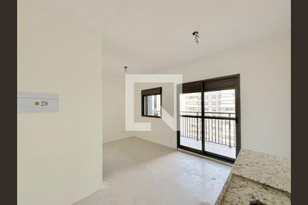 Cozinha de kitnet/studio à venda com 1 quarto, 28m² em Brooklin, São Paulo