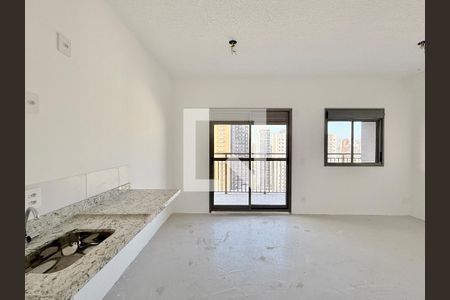 Cozinha  de kitnet/studio à venda com 1 quarto, 28m² em Brooklin, São Paulo