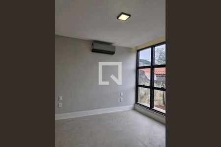 Casa à venda com 4 quartos, 311m² em Santo Antônio, Niterói