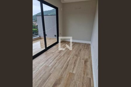 Casa à venda com 4 quartos, 311m² em Santo Antônio, Niterói