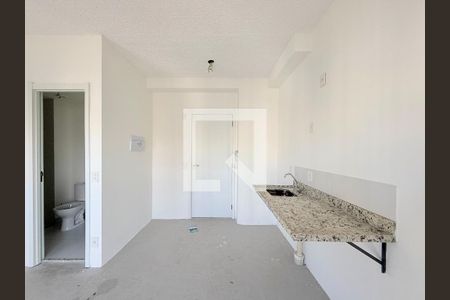 Cozinha  de kitnet/studio à venda com 1 quarto, 28m² em Brooklin, São Paulo