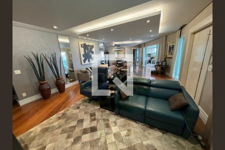 Apartamento à venda com 4 quartos, 246m² em Vila Sofia, São Paulo