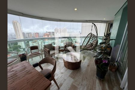 Apartamento à venda com 4 quartos, 246m² em Vila Sofia, São Paulo