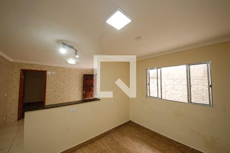 Casa para alugar com 2 quartos, 80m² em Parque Novo Lar, São Paulo