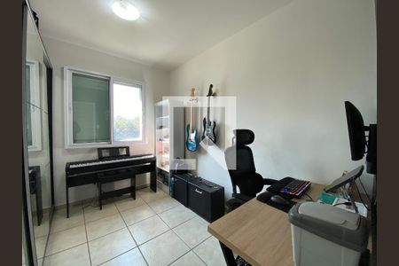 Quarto de apartamento à venda com 2 quartos, 52m² em Jardim Peri Peri, São Paulo