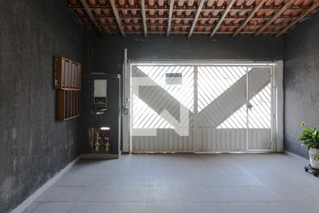 Vista - Sala de casa para alugar com 2 quartos, 125m² em Jardim Rubi, Mogi das Cruzes