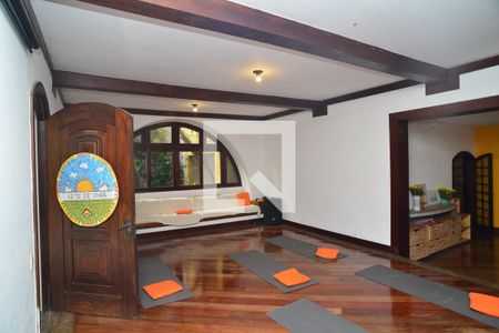 Casa de Condomínio para alugar com 6 quartos, 720m² em Barra da Tijuca, Rio de Janeiro