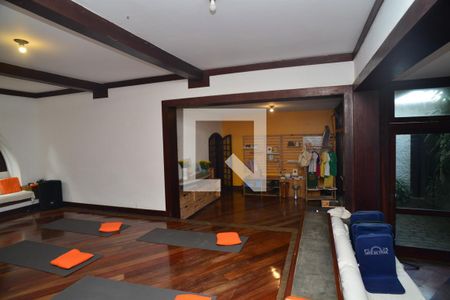 Casa de Condomínio para alugar com 6 quartos, 720m² em Barra da Tijuca, Rio de Janeiro