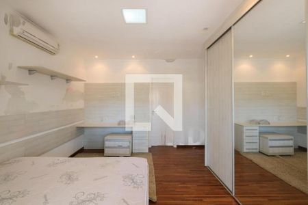 Casa à venda com 5 quartos, 800m² em Santo Amaro, São Paulo