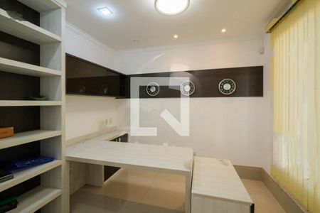 Casa à venda com 5 quartos, 800m² em Santo Amaro, São Paulo