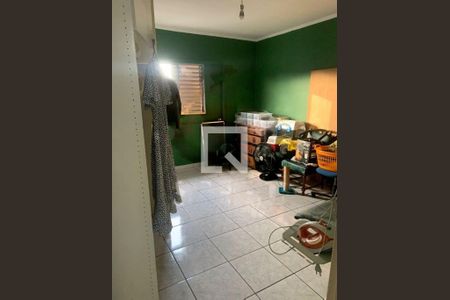 Casa à venda com 3 quartos, 220m² em Terceira Divisão de Interlagos, São Paulo
