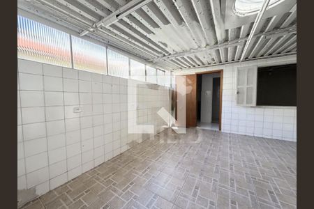 Casa à venda com 3 quartos, 140m² em Planalto Paulista, São Paulo
