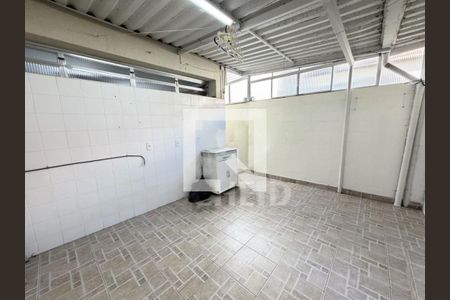 Casa à venda com 3 quartos, 140m² em Planalto Paulista, São Paulo