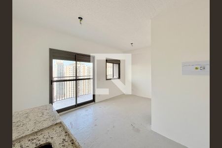 Cozinha de kitnet/studio à venda com 1 quarto, 28m² em Brooklin, São Paulo
