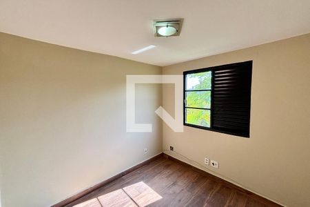 Quarto 1 de apartamento para alugar com 2 quartos, 59m² em Conjunto Habitacional Padre Jose de Anchieta, São Paulo