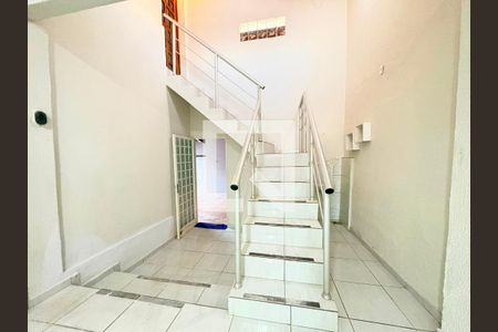Casa para alugar com 6 quartos, 267m² em Jardim América, Goiânia