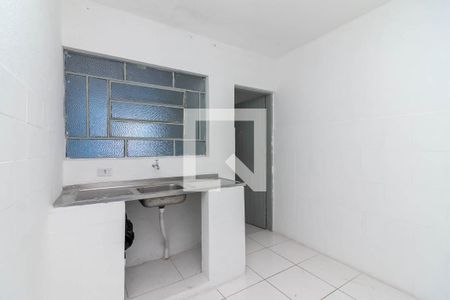 Cozinha de casa para alugar com 1 quarto, 42m² em Parque Peruche, São Paulo