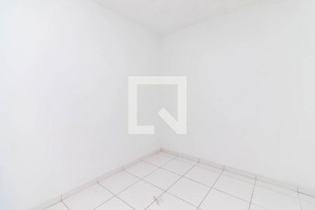 Quarto e Sala de casa para alugar com 1 quarto, 42m² em Parque Peruche, São Paulo