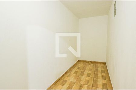 Closet do quarto 1 de casa para alugar com 3 quartos, 160m² em Ipiranga, São Paulo