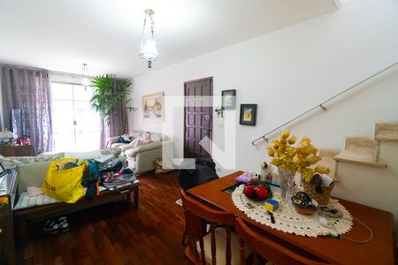 Casa à venda com 3 quartos, 143m² em Jardim Jabaquara, São Paulo