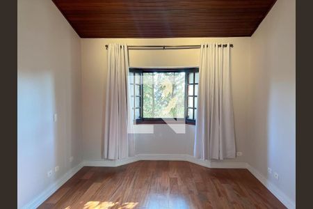 Casa de Condomínio à venda com 4 quartos, 536m² em Morada dos Pinheiros (Aldeia da Serra), Barueri