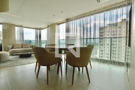Apartamento à venda com 4 quartos, 325m² em Santana, São Paulo