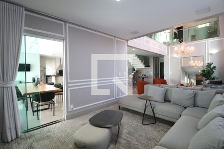 Sala de TV de casa de condomínio para alugar com 3 quartos, 350m² em Nova Uberlândia, Uberlândia