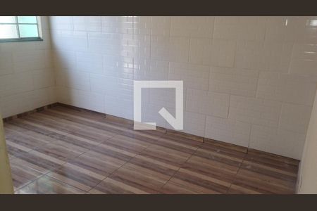 Quarto de casa à venda com 2 quartos, 55m² em Universitário, Belo Horizonte