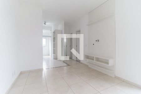 Sala de apartamento para alugar com 2 quartos, 57m² em Jardim Marica, Mogi das Cruzes