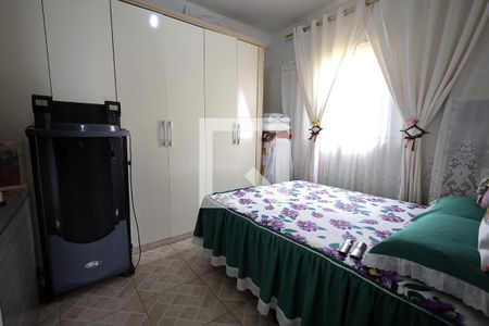 Quarto 1 de casa à venda com 4 quartos, 124m² em Vila Linda, Santo André