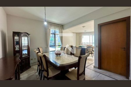 Sala  de apartamento à venda com 4 quartos, 212m² em Cruzeiro, Belo Horizonte