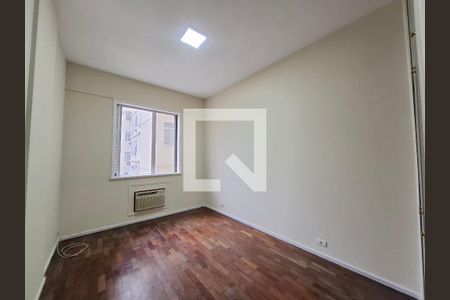 Quarto 1 de apartamento para alugar com 2 quartos, 85m² em Laranjeiras, Rio de Janeiro